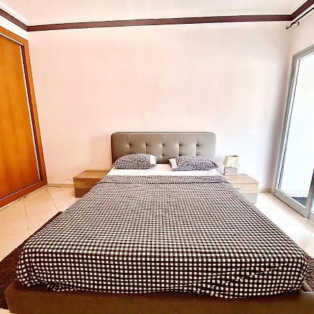 Anfa 28 - 2 Bedrooms - Well Located Apartment - Large And Pleasant カサブランカ エクステリア 写真