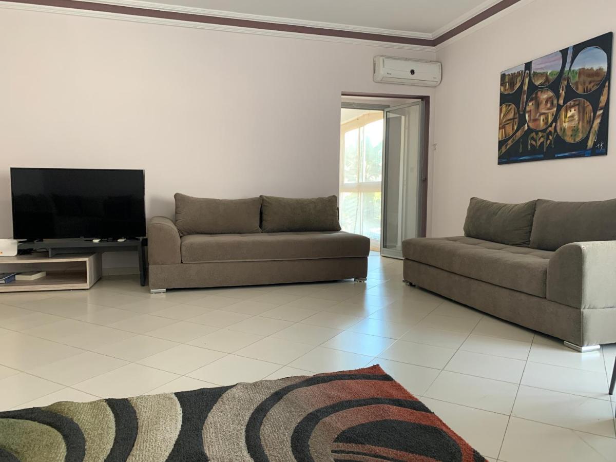 Anfa 28 - 2 Bedrooms - Well Located Apartment - Large And Pleasant カサブランカ エクステリア 写真